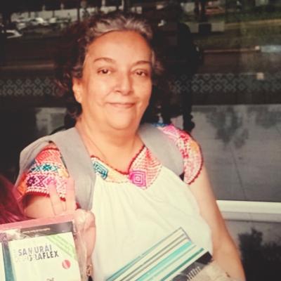 Timeline* de Livia Díaz poeta y periodista de oficio, mediadora de lectura y cultural